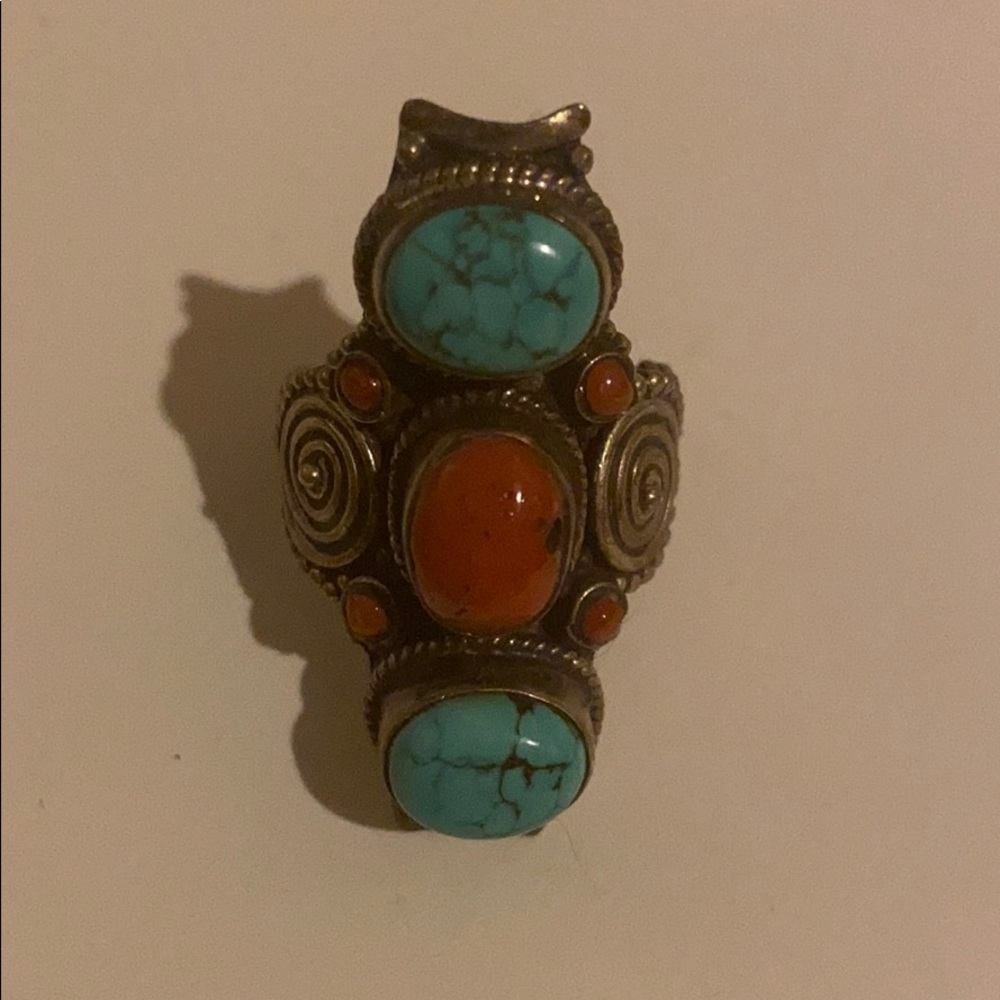 Handcrafted Ring size 7 - Picture 2 of 3
